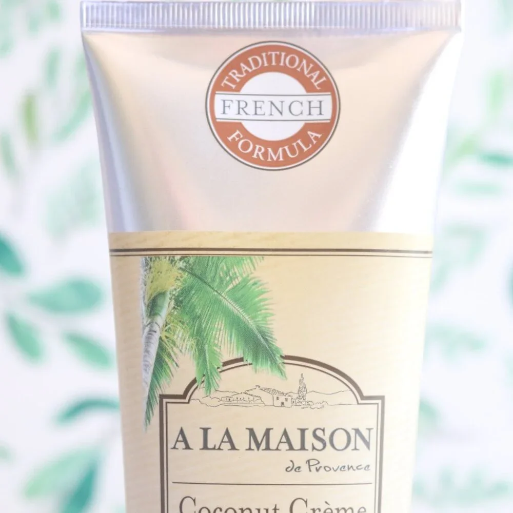 A La Maison | Coconut Crème Moisturizing Shea Butter Argan Oil Lotion Full/Mini - Picture 11 of 16